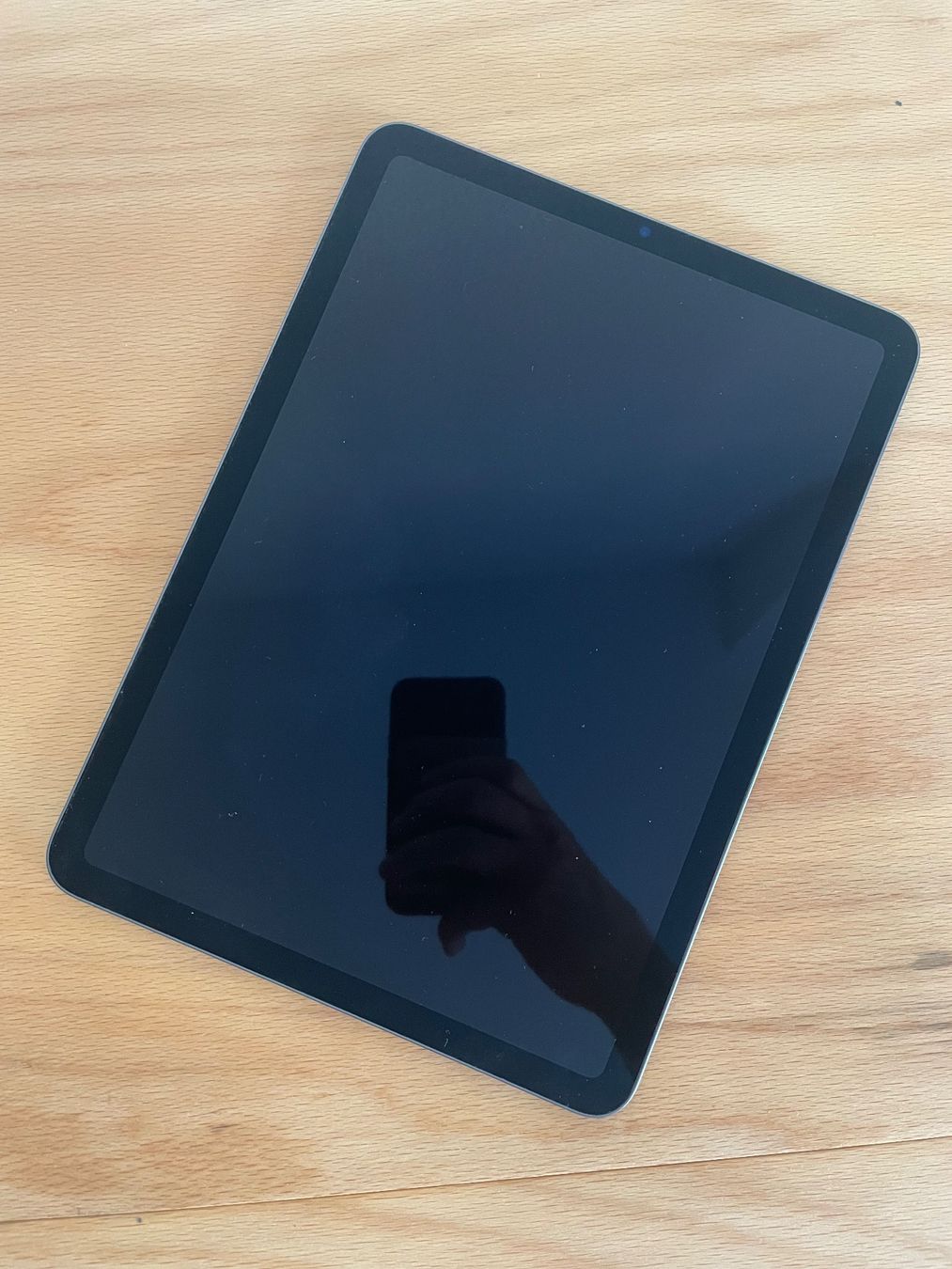 Apple Tablet PC: iPad Air 2022 5. Generation 64 GB grau – Usato da Luzern venduto da challenge1000 1