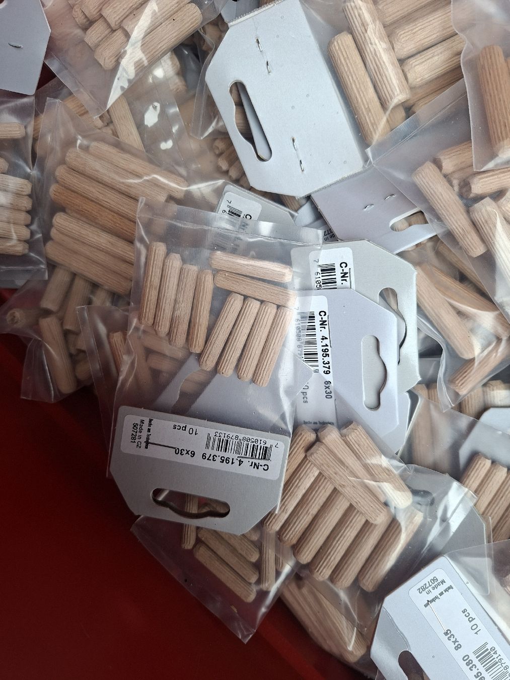 Articoli in legno: Posten Holz Dübel diverse Grössen – Nuovo (secondo la descrizione) da Giswil venduto da Svab1999 2