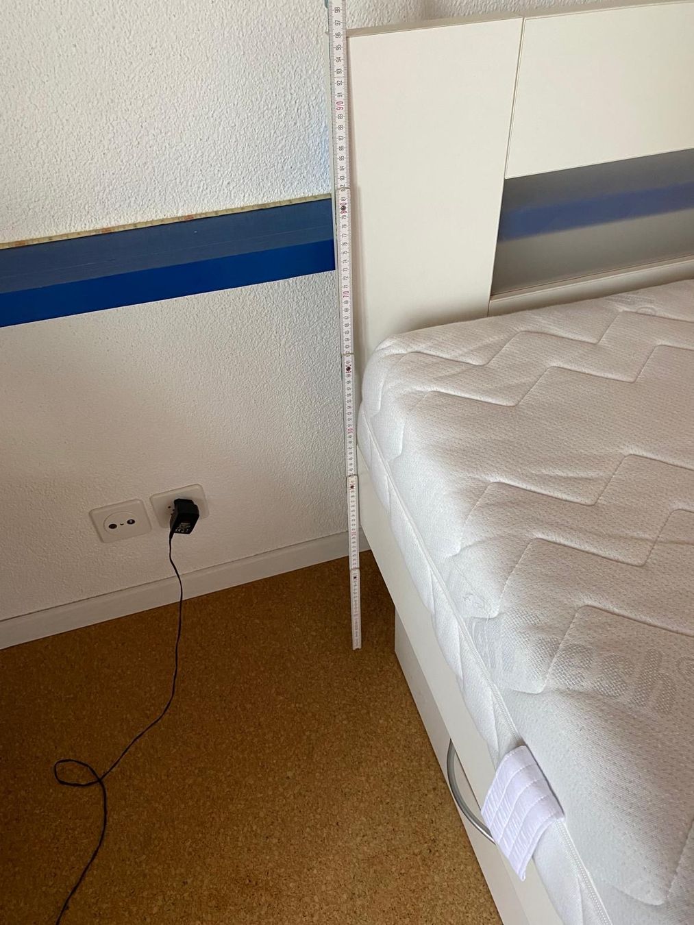 Betten: Bett mit Schubladen/Stauchfach – Gebraucht aus Gunzwil von Segi0302 5