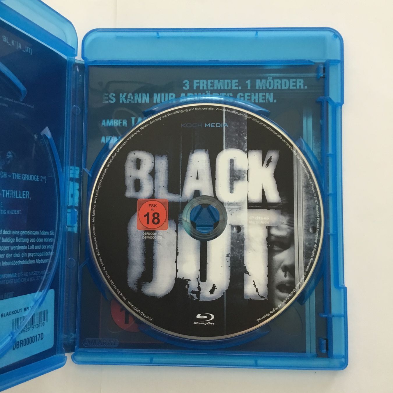 Tutti i DVDs: Black Out Blu Ray – Nuovo (secondo la descrizione) da Blauen venduto da sternchen66 2