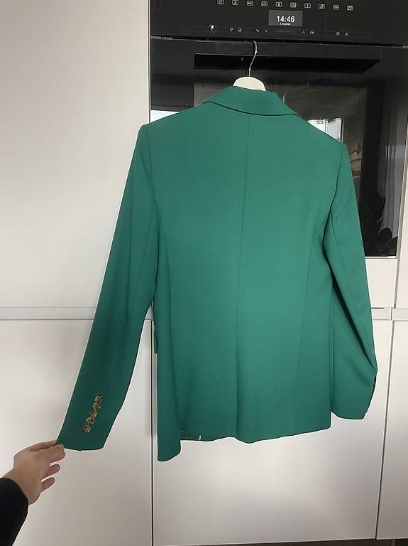 Mango Completi & Tailleur: Mango Blazer grün Gr. M - neuwertig – Nuovo (secondo la descrizione) da Meilen venduto da SabrinaK1992 3