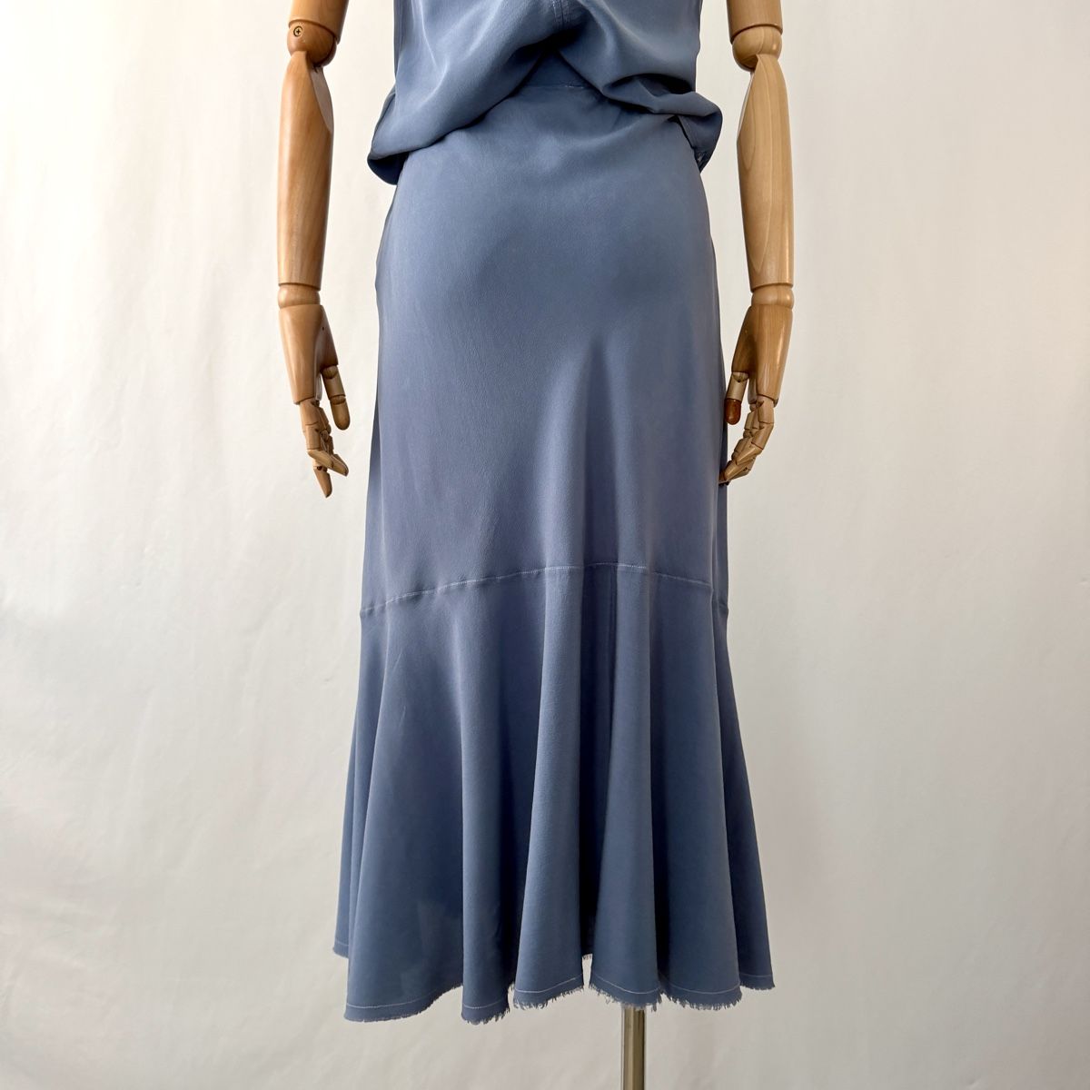 Lotti di vestiti: Raquel Allegra Silk Two-Piece Set – Nuovo (secondo la descrizione) da Emmen venduto da Avviivva_Com2023 7