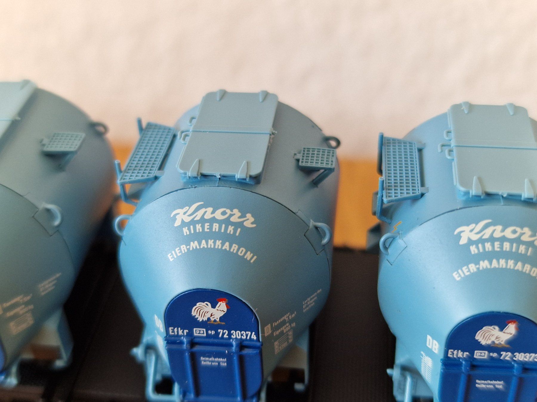 Märklin Modellini di ferrovie: DB Güterwagen Knorr H0 – Usato da Matten b. Interlaken venduto da lor_hr9w 4