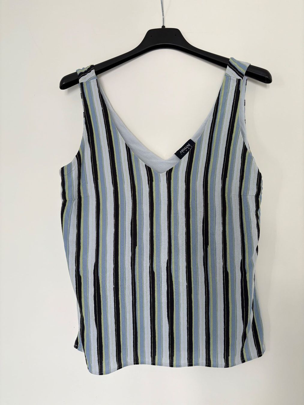 Armani Top: ARMANI Top blouse size EU 42 – Usato da Muzzano venduto da Sidney_3