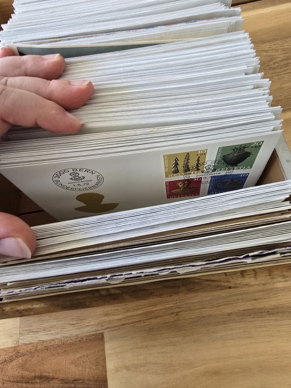 Tous les timbres: Briefmarkenkonvolut – D'occasion à Zürich par Rinatin 4