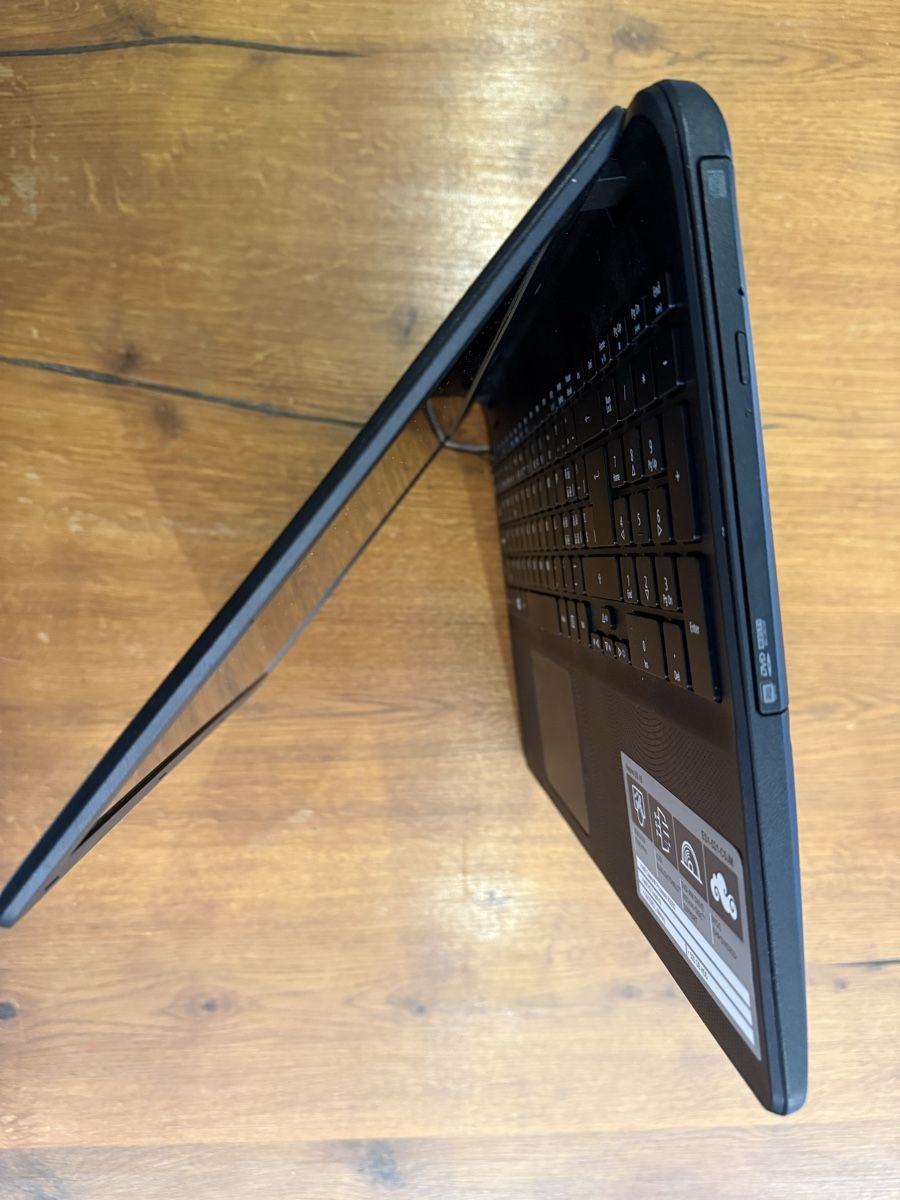 Acer Notebooks: Acer Aspire ES1-531 – Defekt aus Riddes von pan_jbg8 5