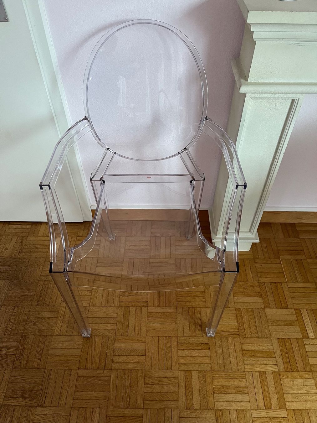 Kartell Sedie: Kartell Stuhl Louis Ghost glasklar – Usato da Basel venduto da ros_xyp8 1