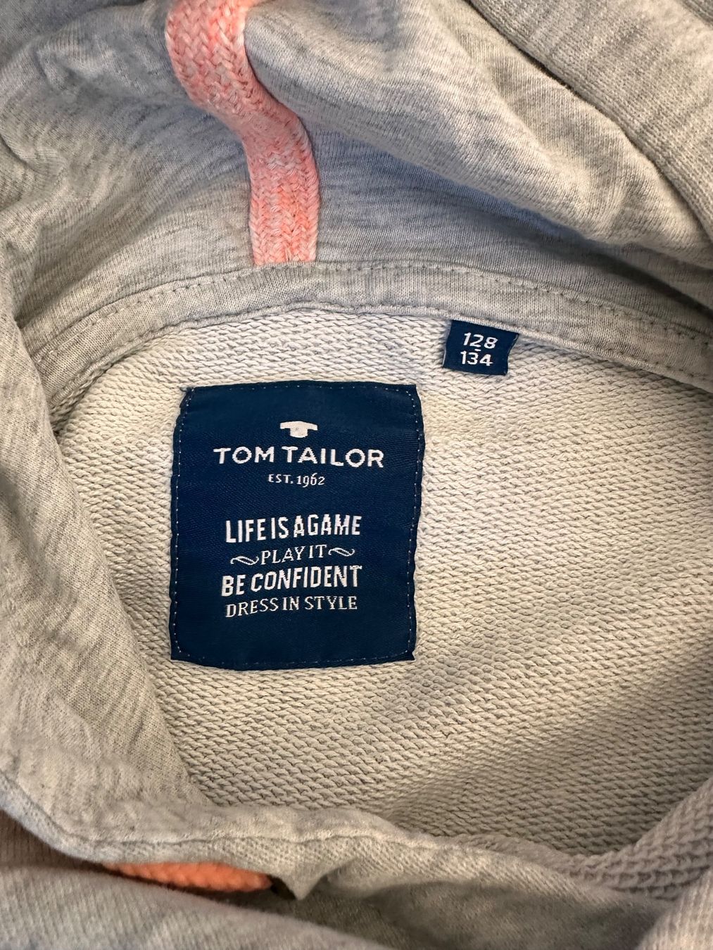Tom Tailor Maglioni & Felpe: Tom Tailor Pullover Hoodie Grösse 128/134 – Usato da Illnau venduto da Xanny777 1