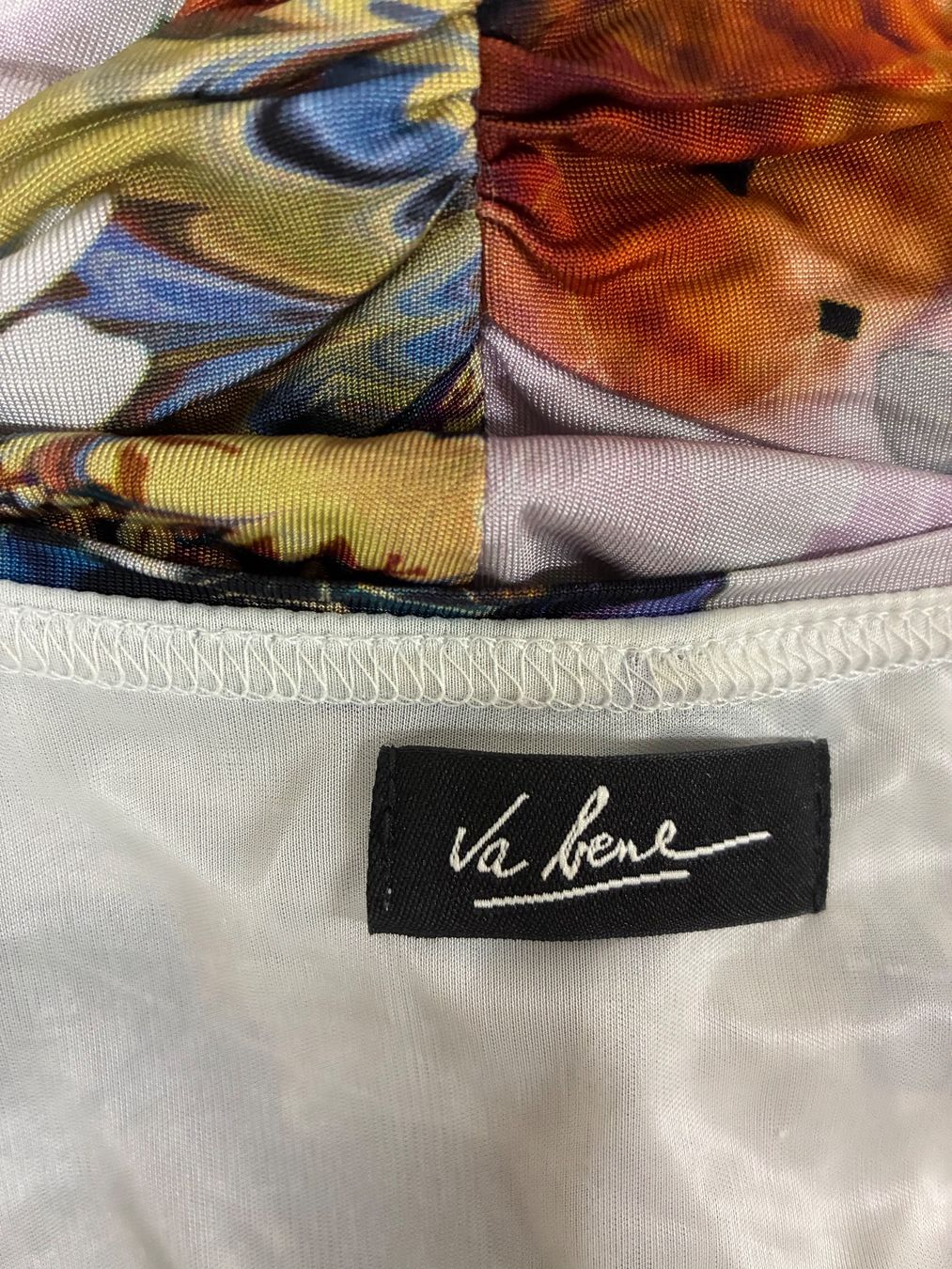 Kleider: Farbenfrohes Kleid von Va Bene Grösse 42 – Gebraucht aus Zürich von van_5xbk 3