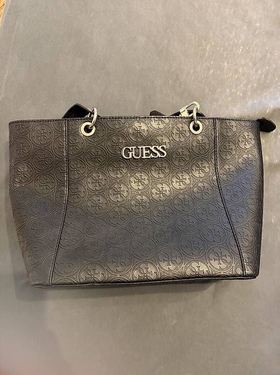 Borse da donna: Guess Handtasche – Usato da Münchenstein venduto da van_2jtc