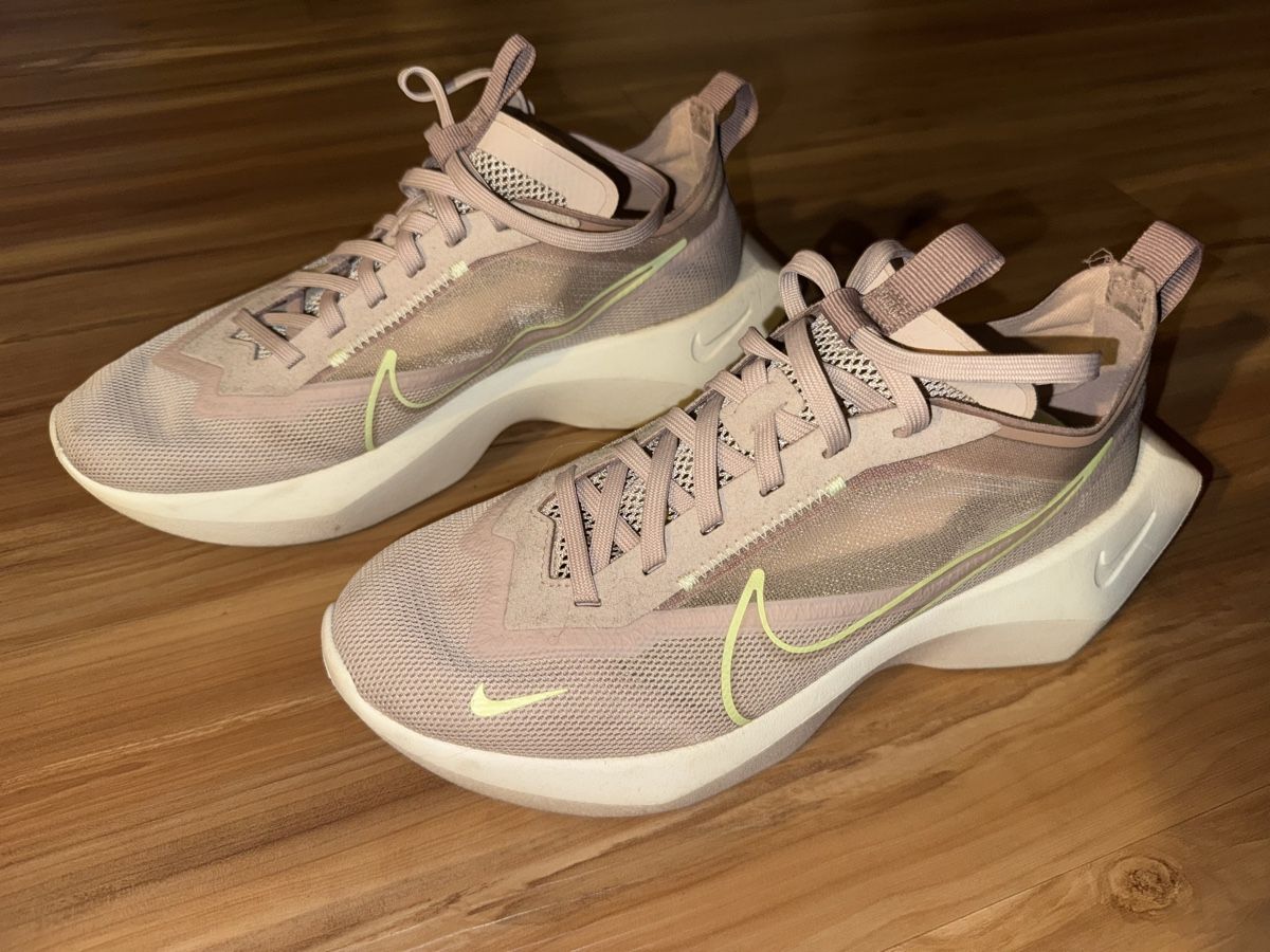 Nike Scarpe da donna: Nike Vista Lite Damenschuhe Grösse 40 – Usato da Rümikon AG venduto da kar_8vy5 7