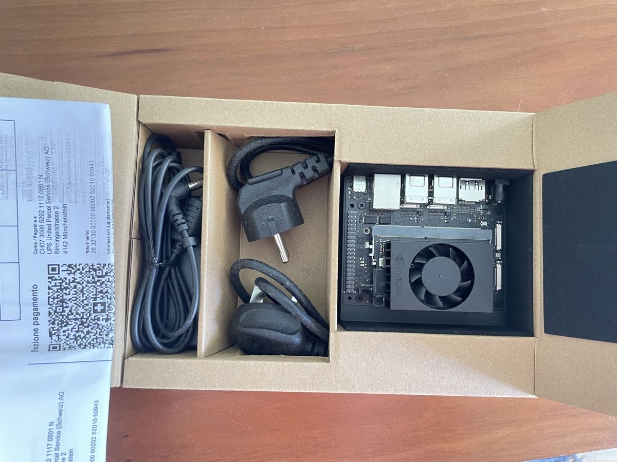 Nvidia PC: NVIDIA Jetson Orin Nano Super 8GB – Nuovo e nell'imballaggio originale da Basel venduto da oiv_cd69 2