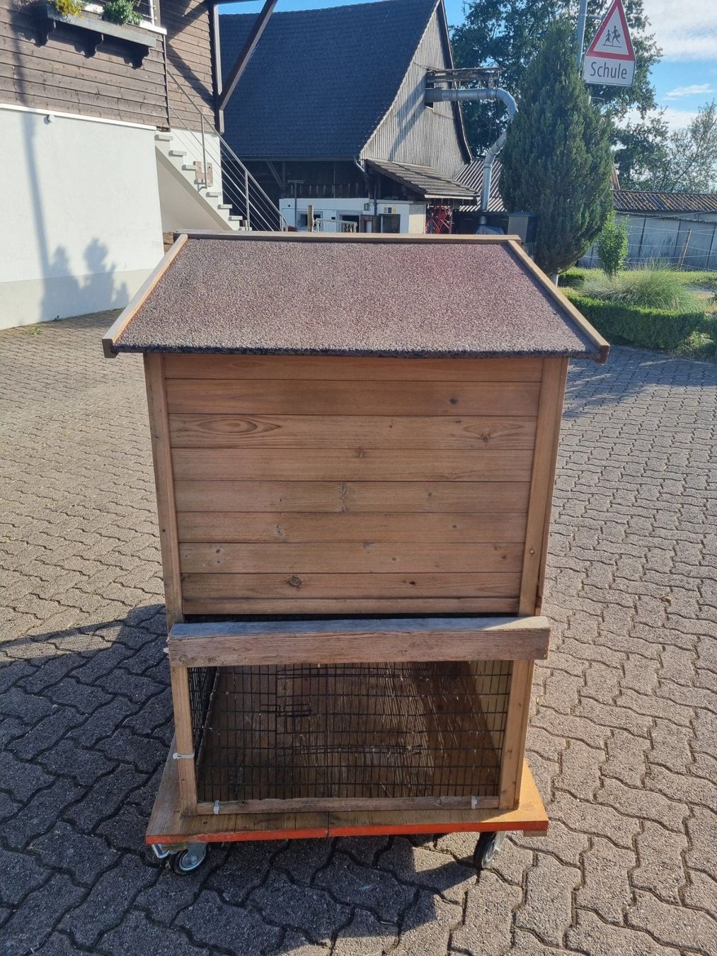 Cages, transport & sécurité: Kaninchenstall auf Rollen – D'occasion à Dürnten par BiniaR 1