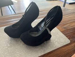 Schwarze Keilabsatz Schuhe mit Riemchen Damen Grösse 37