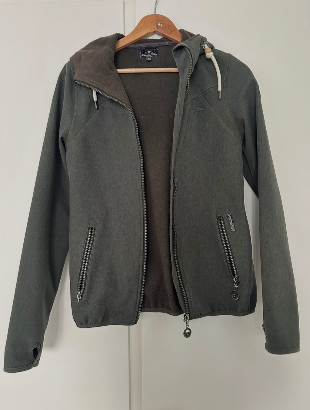Schmuddelwedda Giacche: Schmuddelwedda Jacke mit Kapuze, Gr. S – Usato da Zürich venduto da Lp_bn 1
