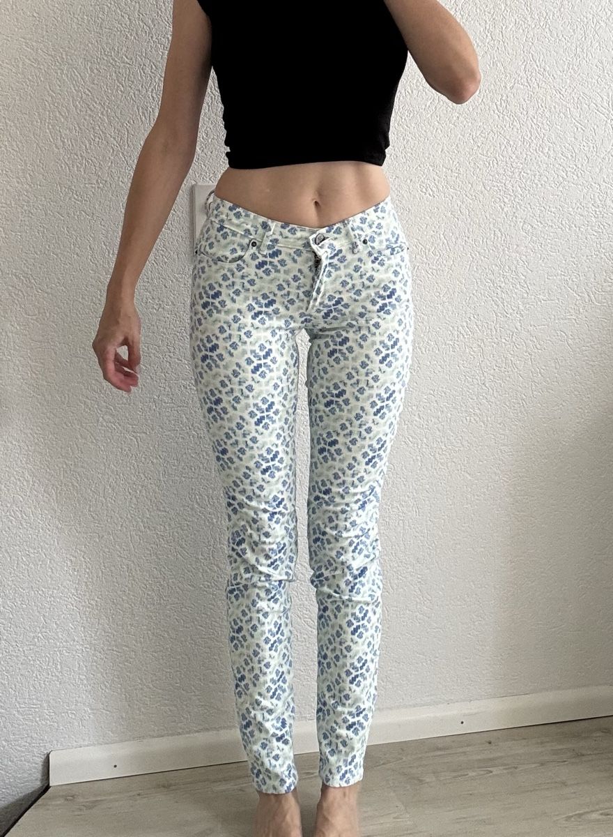 Victoria's Secret Jeans: Victoria Secret Jeans 0 – Usato da therwil venduto da ayumi991