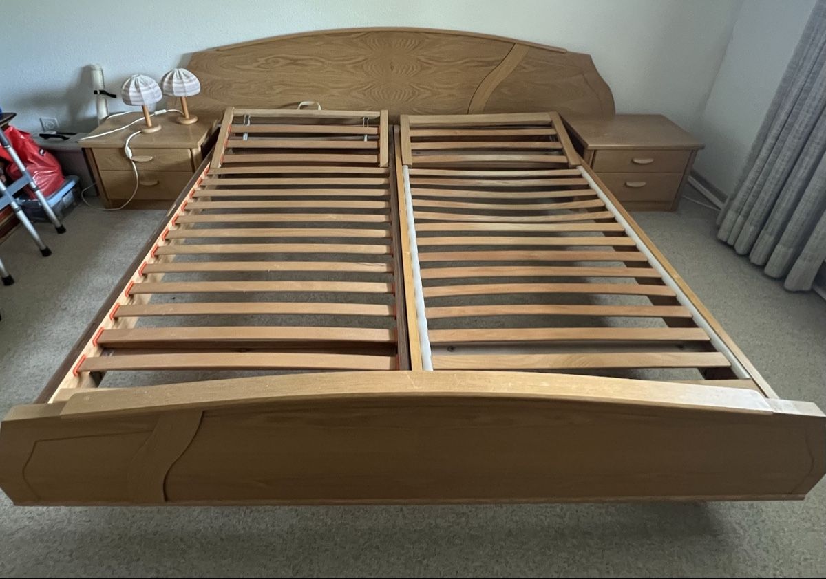 Lits: Bett / Doppelbett – D'occasion à Ehrendingen par nz9_y29p