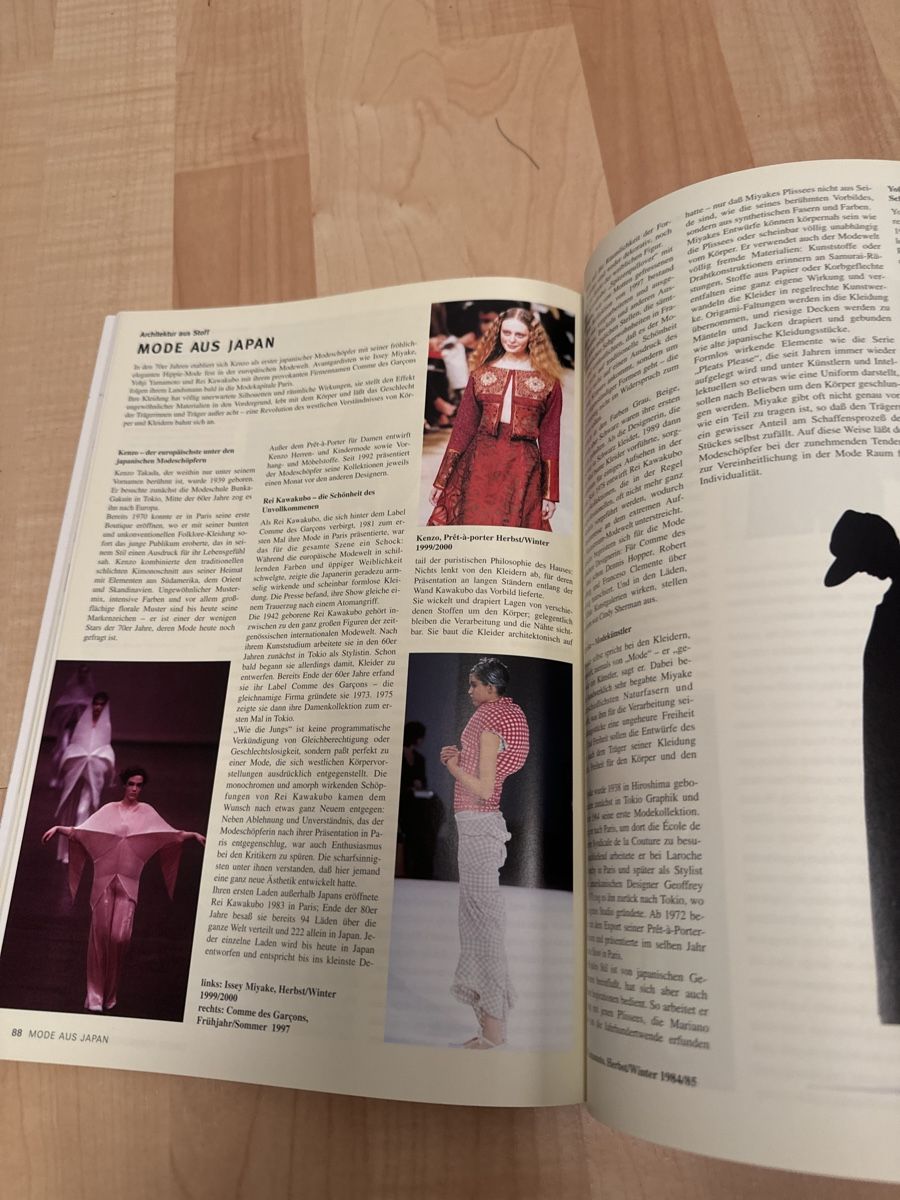 Zeitschriften & Magazine: Modebuch "Geschichte der Mode" 20. Jh. – Neu (gemäss Beschreibung) aus Oberweningen von Jogi2 4