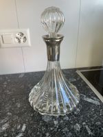 Glaskaraffe mit Silberhals (eventuell versilbert)