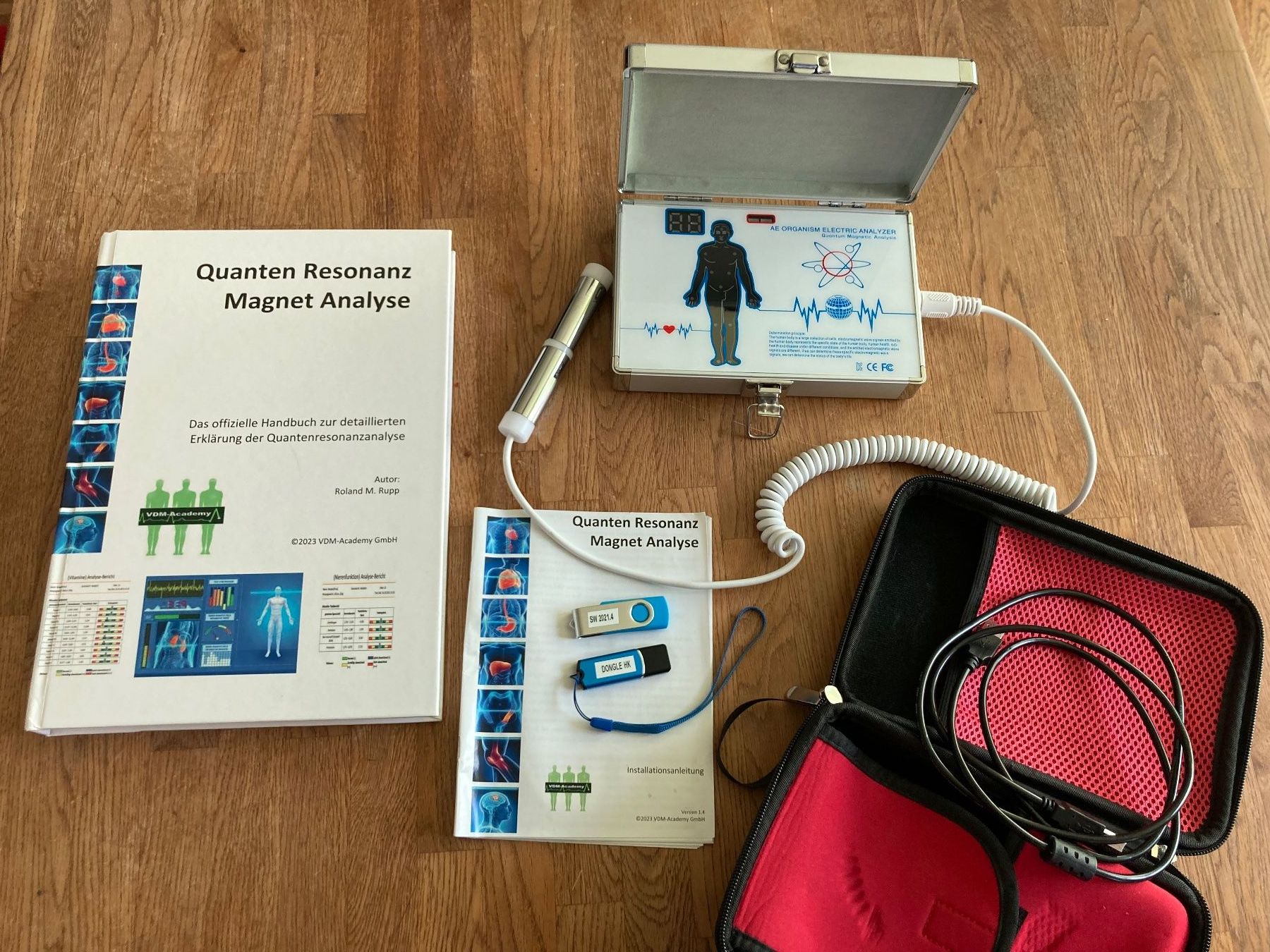 Mesurer: Quanten Resonanz Magnet Analyse Gerät mit Buch VDM-Academy – D'occasion à Erstfeld par Pfiffholder