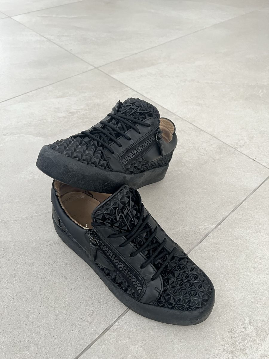 Zanotti Chaussures hommes: Giuseppe Zanotti Sneaker schwarz – D'occasion à Luzern par danijelk 1