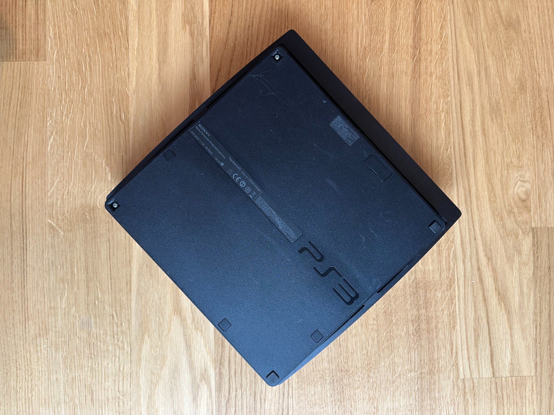 Sony Console: PlayStation 3 mit 3 Controllern – Usato da Bern venduto da rimshotdrums 5