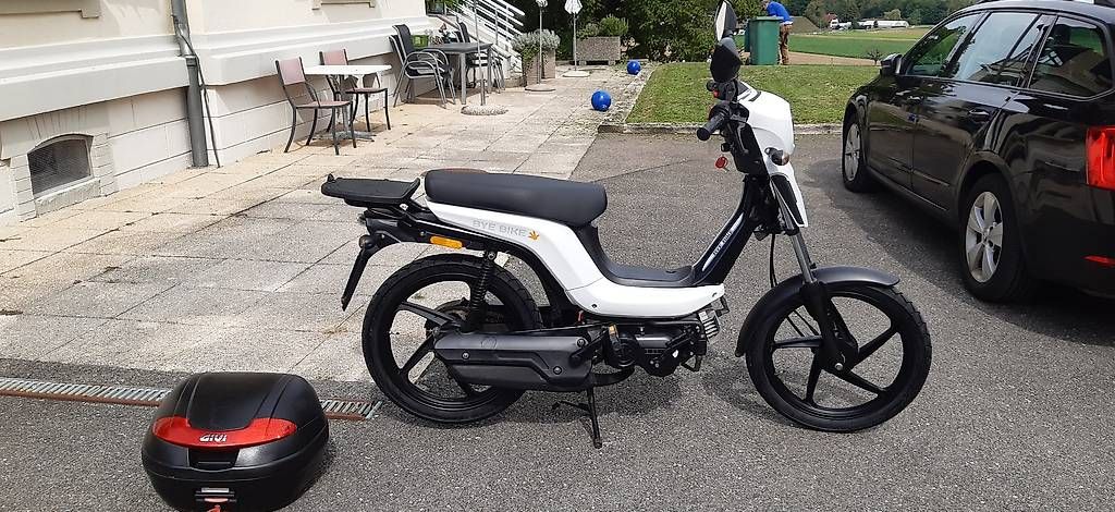 Cyclomoteurs: Gepflegtes Occ.BYE BIKE One mit Variomatik/E-Start – D'occasion à Gunten par chr_5zpy 2