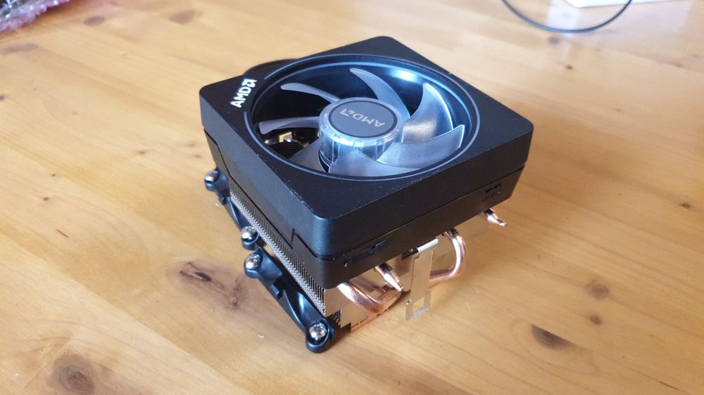 CPU Cooler - Wraith Prism, AMD Ryzen, RGB | Kaufen auf Ricardo
