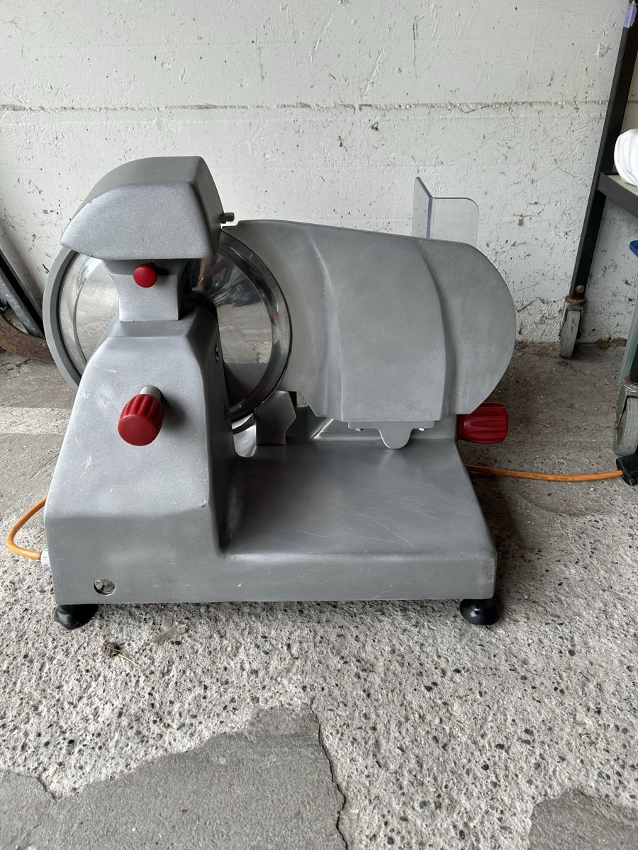 Elettrodomestici da cucina: AUFSCHNITTMASCHINE BERKEL? MANCONI? – Usato da Bottmingen venduto da Surubi 4