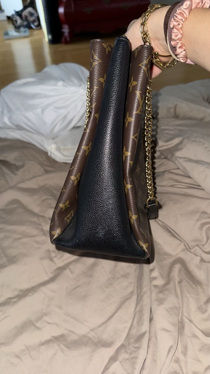 Louis Vuitton Sacs femmes: Surène Louis Vuitton Handtasche – Neuf (Voir description) à Maur par leandracollenberg 8