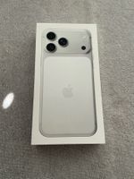 iPhone 17 Pro Max 258 GB, Silber, Silicon Case, noch neu