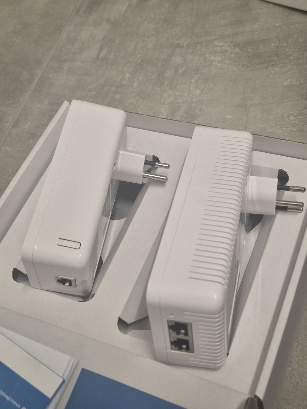 Devolo Unità & Adattatore: Devolo Magic 1 WiFi Starter Kit + Erweiterung Top Zustand – Usato da Pratteln venduto da attech_ 3
