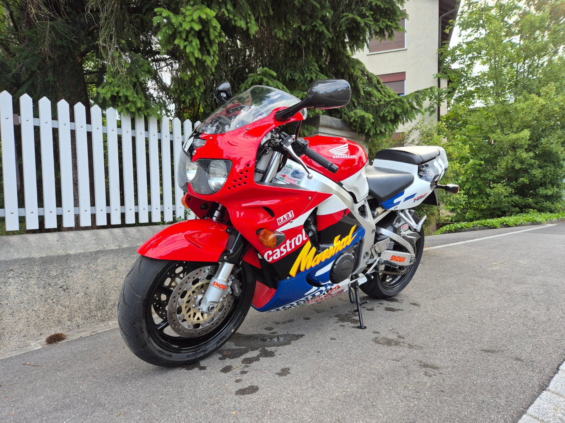Honda Strada: Honda CBR 900 RR Fireblade – Usato da Bürglen TG venduto da Mosert99