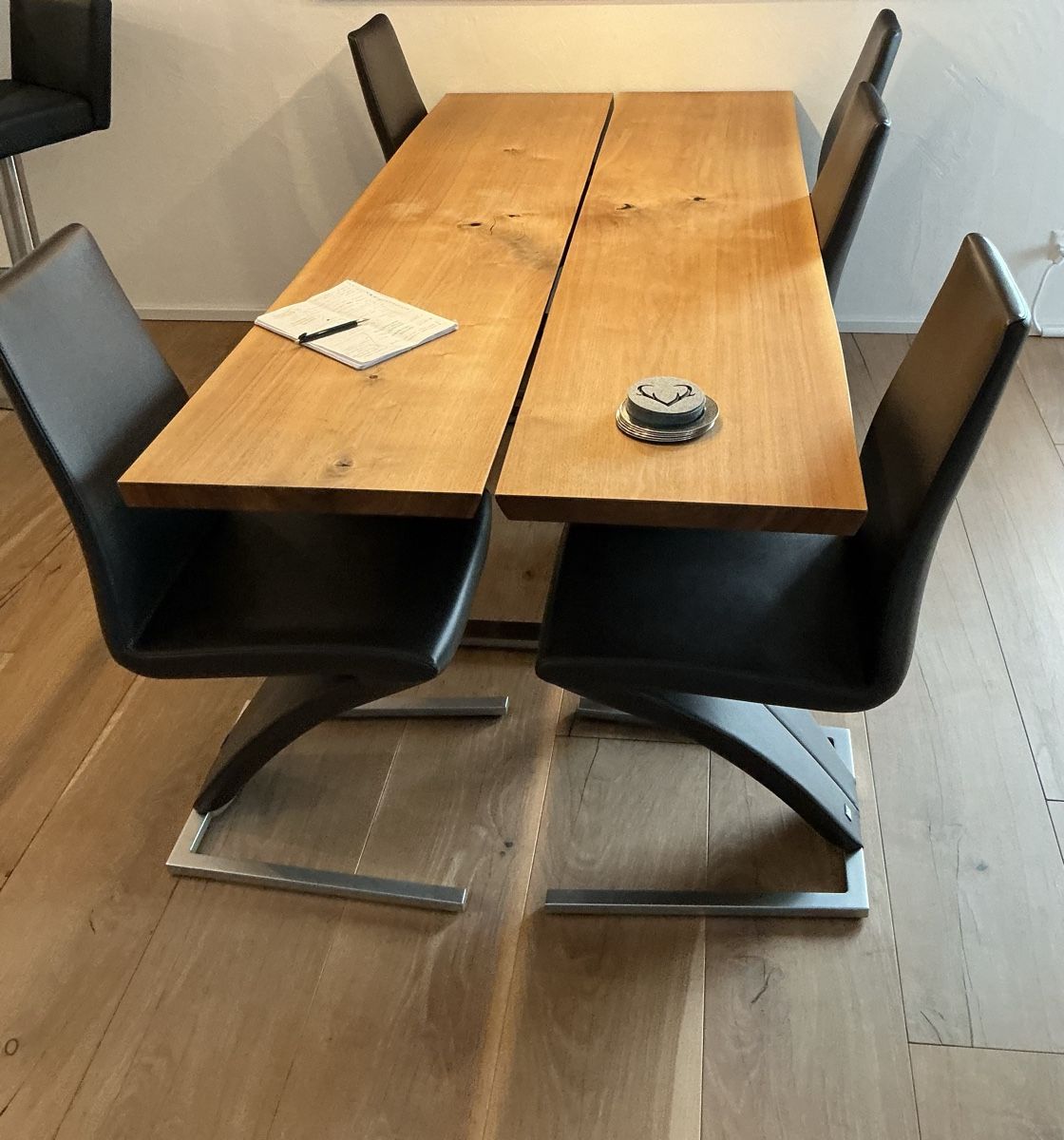 Tavoli: girsberger Esstisch Authentic – Usato da Oberwil-Lieli venduto da tredstone