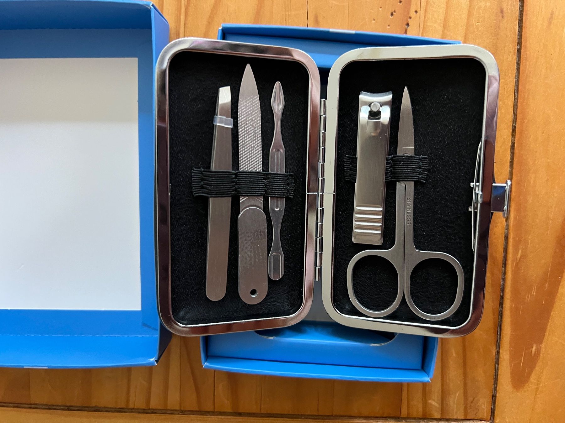 Unghie finte: Neues Nagelset im Etui – Nuovo e nell'imballaggio originale da Kallnach venduto da sta_sy57