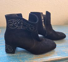 Gabor Stiefeletten schwarz mit Nieten Grösse 38.5 gebraucht