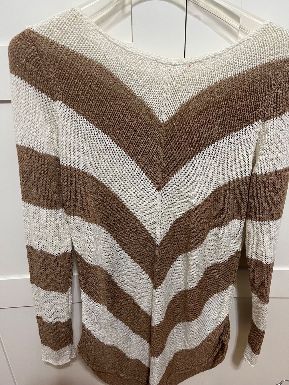 Guess Pullover & Sweatshirts: Guess Strickpulli M – Gebraucht aus Ebikon von Venus025