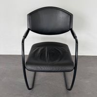 Giroflex G16 Freischwinger Bezug Leder Schwarz - stapelbar