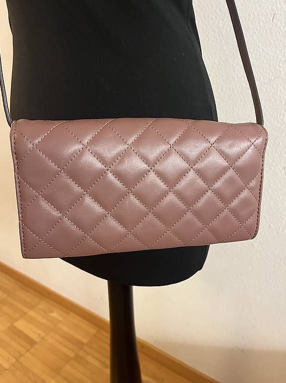 Taschen für Damen: Michael Kors Clutch – Gebraucht aus Zürich von Luca-g79 2