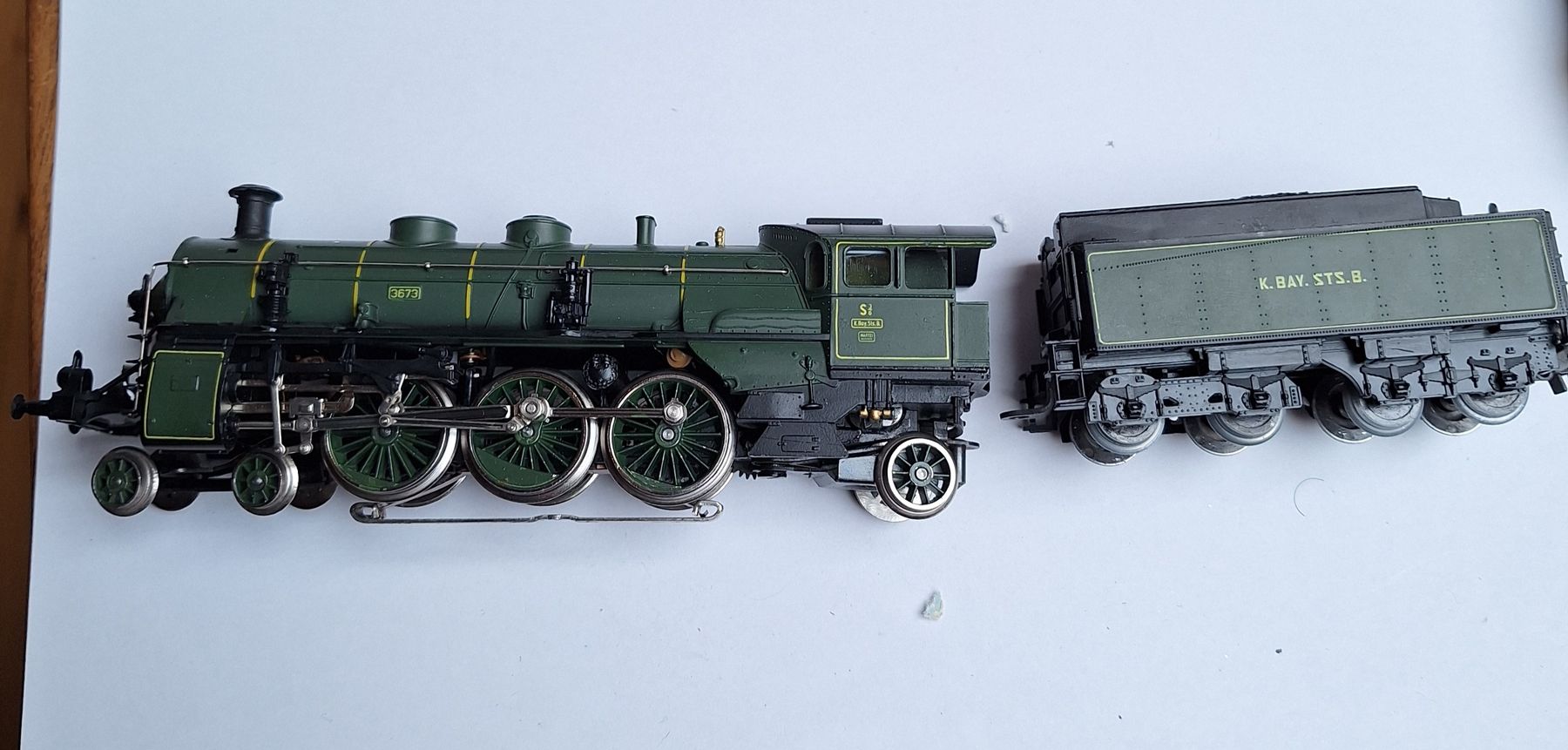 Märklin Modellini di ferrovie: Märklin Dampflokomotive 3093 – Usato da Züberwangen venduto da Christine55