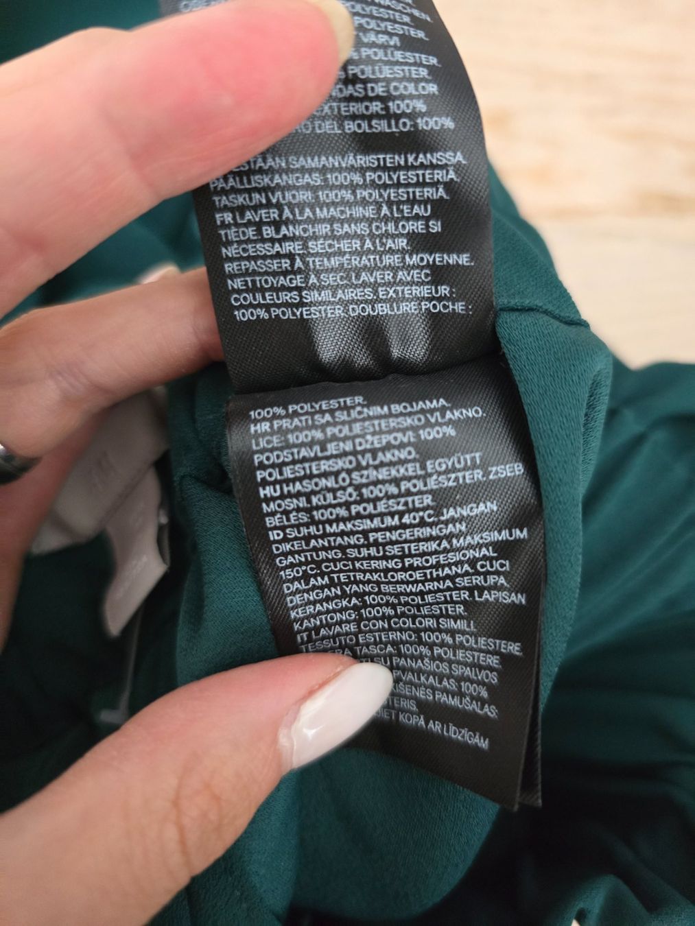 H&M Pantaloni: H&M High Waist Shorts - Grösse 38 – Nuovo e nell'imballaggio originale da Rickenbach b. Wil venduto da Kth_v8 3