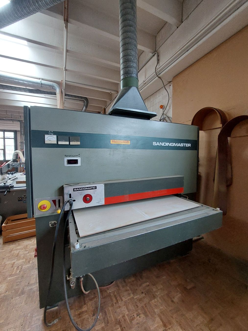 Smerigliatrici & Lucidatrici: SANDINGMASTER BREITBANDSCHLEIFMASCHINE – Usato da Altbüron venduto da pit_c7yh 1