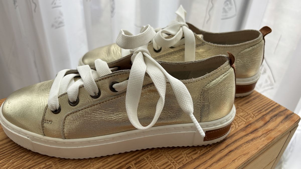 Damenschuhe: Glamour Sneakers L‘IDEA – Gebraucht aus Hinwil von gab_b5kx 6