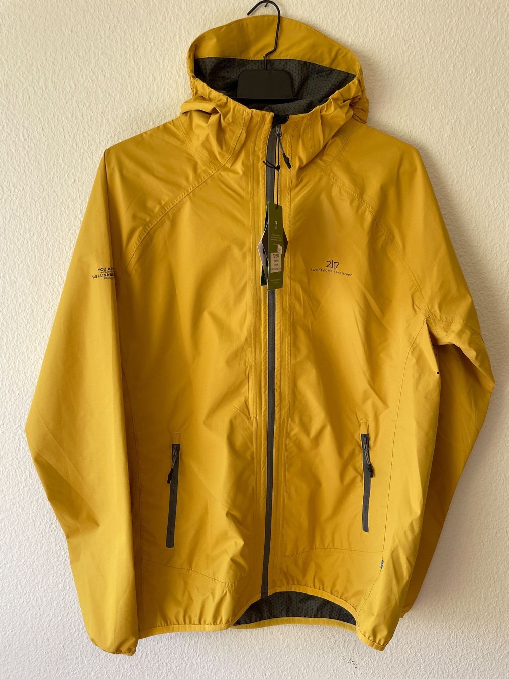 2117 Giacche: KLACKEN  ECO 2.5L JACKET Men – Nuovo (secondo la descrizione) da Brig venduto da SnowWhiteDist