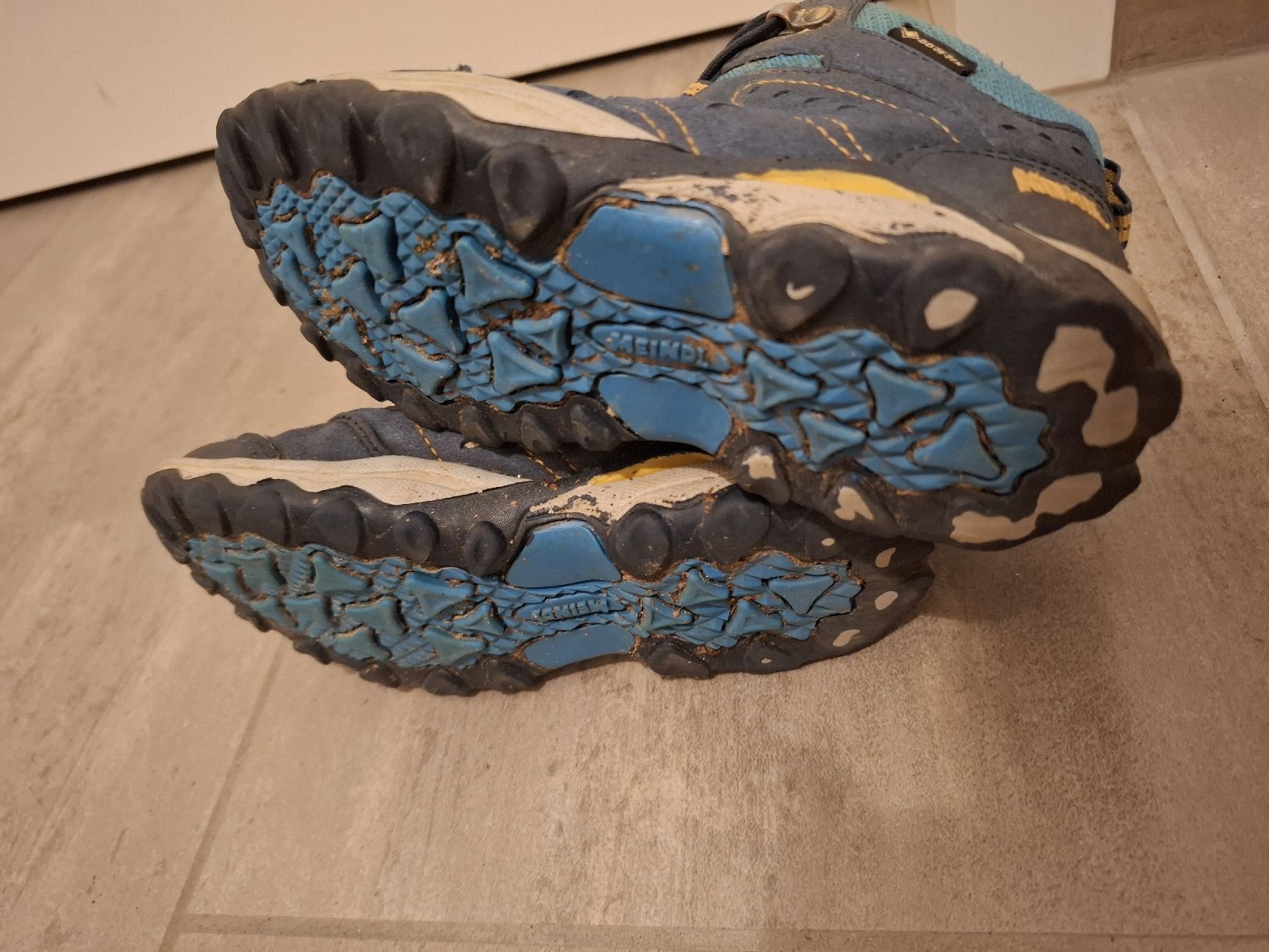 Meindl Scarpe per ragazzi: Wanderschuh Kinder Meindl Gr. 30 – Usato da Dürrenäsch venduto da schellenursli86 2