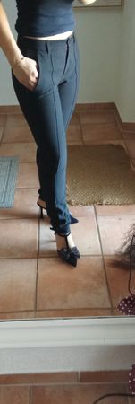 Pantalon Maje noir taille 34 bon état
