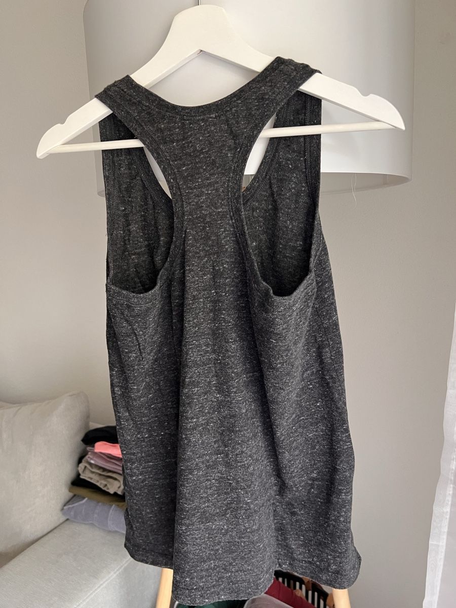 Nike Top: Tanktop von Nike – Usato da Näfels venduto da vike17 1