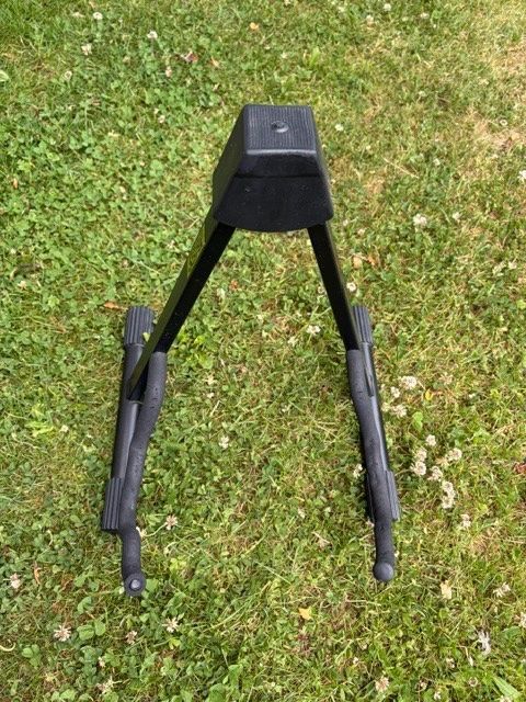 Supporti per strumenti musicali & leggii: B.SX Hardware Gitarrenständer – Usato da Disentis/Mustér venduto da MarisaM01 2
