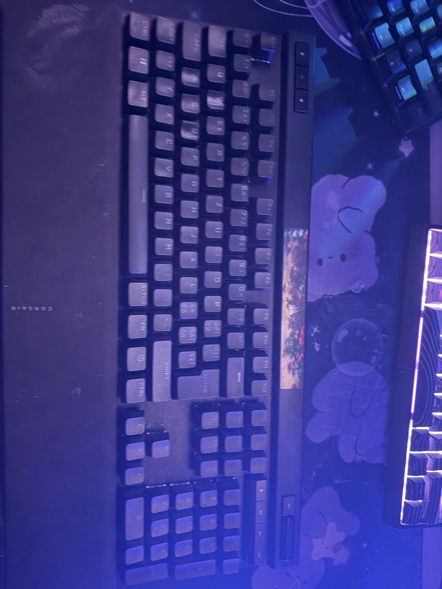 Corsair Claviers: CORSAIR Tastatur 100% – D'occasion à zufikon par rawy22