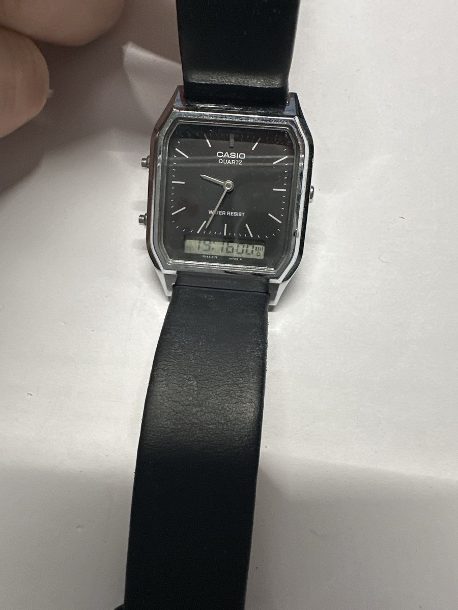 Casio Montres: Uhr Casio Schwarz – D'occasion à Rorschacherberg par LuksPCs 1